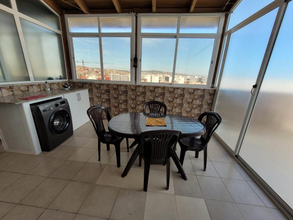 Elegant 2-Bedroom Tangiers City Appartment With Beautiful Terrace Esterno foto